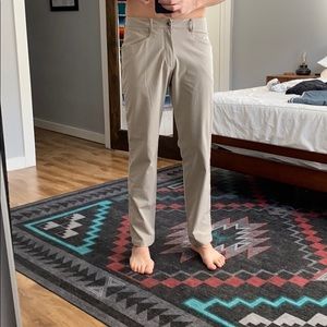 Men’s LULULEMON ABC Pant